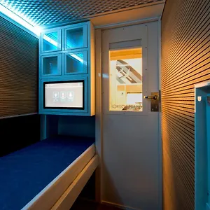 Kapslový hotel Resting Pods - Zzzleepandgo Wien Airport, Schwechat