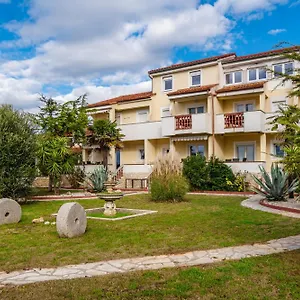 Apartments Strand Apartmán Vir