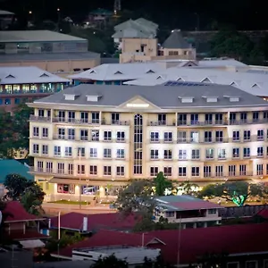 The Quadrant Luxury Apartment Victoria