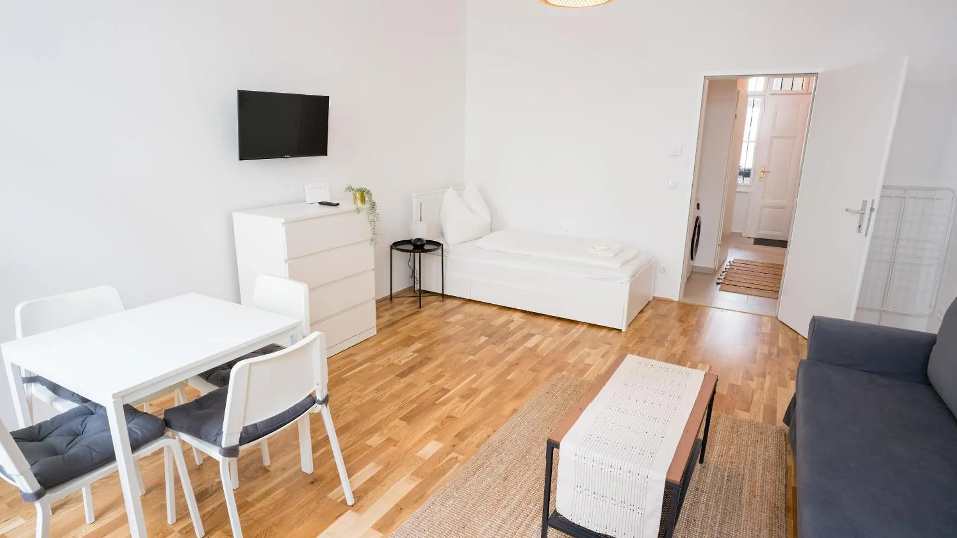 Vienna City Apartments 1150 Viena 0*,  Austria